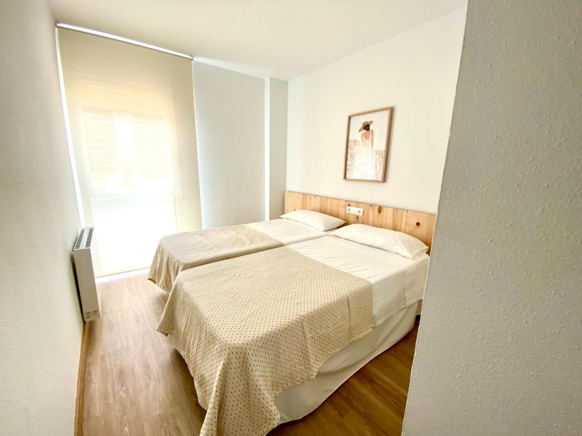 Apartamento Con 3 Habitaciones, Terraza Y Jardin Comunitario Con Piscina En Sant Antoni De Calonge Kültér fotó