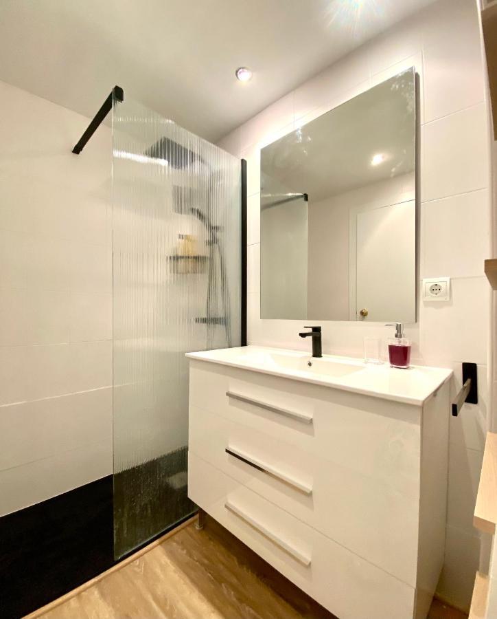 Apartamento Con 3 Habitaciones, Terraza Y Jardin Comunitario Con Piscina En Sant Antoni De Calonge Kültér fotó